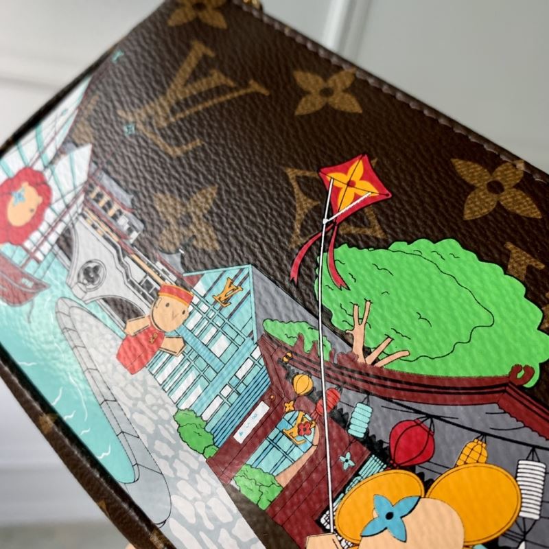 LV Clutch Bags